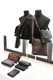 Tumi 2012秋冬商務旅行用品系列 專業旅伴，優雅隨行